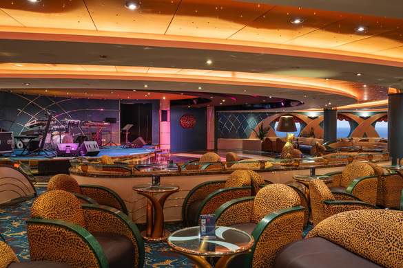MSC Cruises MSC Orchestra Savannah Bar 4 ©MSC Rights - Ivan Sarfatti.jpg